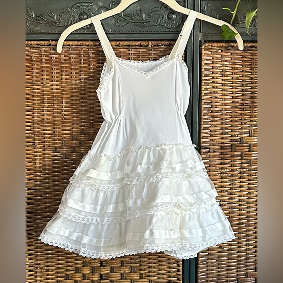 Her Majesty Girls Size 4 Crinoline slip - Picture 1 of 10